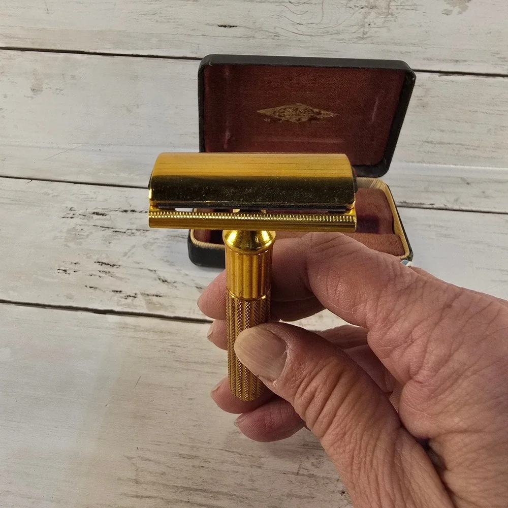 Vintage Gillette Gold Safety Razor TTO with Case and Blue Blades